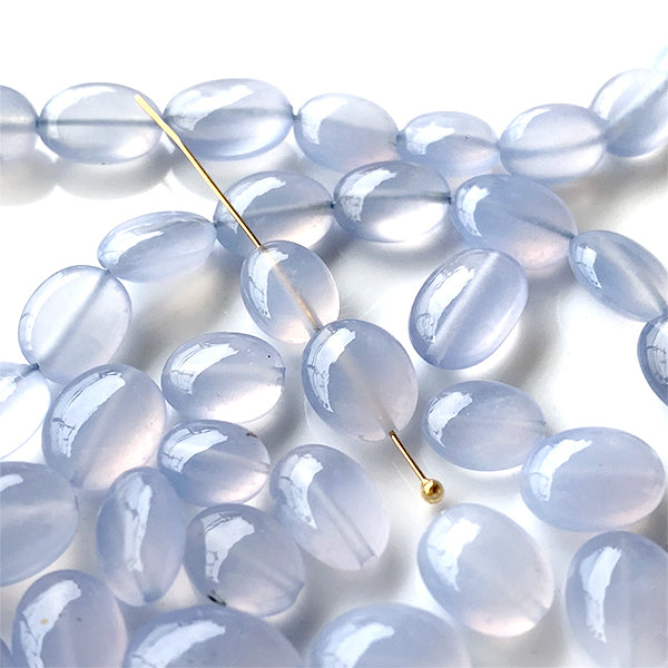 Blue Chalcedony (Flat Oval Plain) Size: Approx. 6-8.5 x 5-7mm Hole Diameter: Approx. 0.4-0.5mm