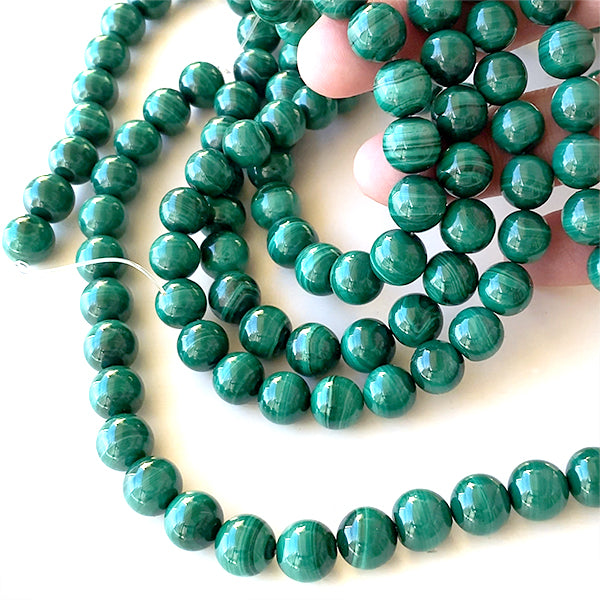 Malachite (round plain) Size: approx. 10mm Hole diameter: approx. 0.6-0.7mm