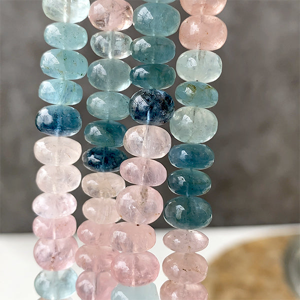 Aquamarine Morganite (Button Plain) Size: Approx. 4.5-6 x 8-9mm Hole diameter: Approx. 0.4-0.5mm