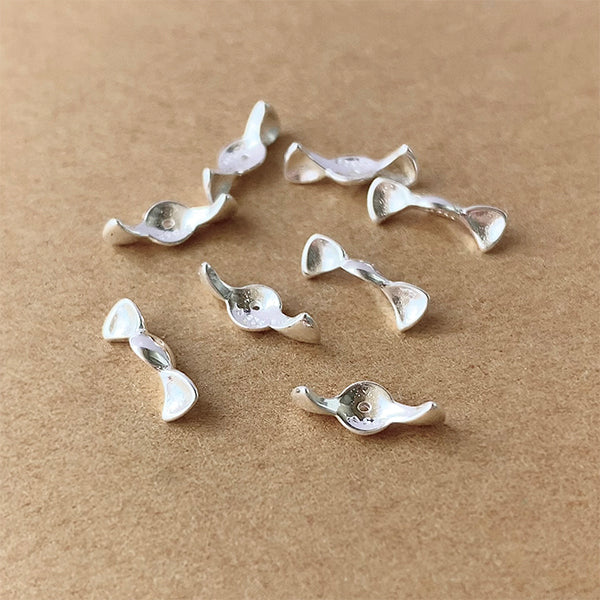 Silver 925 (Cat ears) Size: Length 3mm x Width 9mm Hole diameter: Approx. 0.5mm