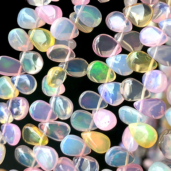 プレシャスオパール (フラットドロッププレーン) ピンク マルチカラー 大きさ 約4~5×6~7mm 穴径 約0.3~0.4mm