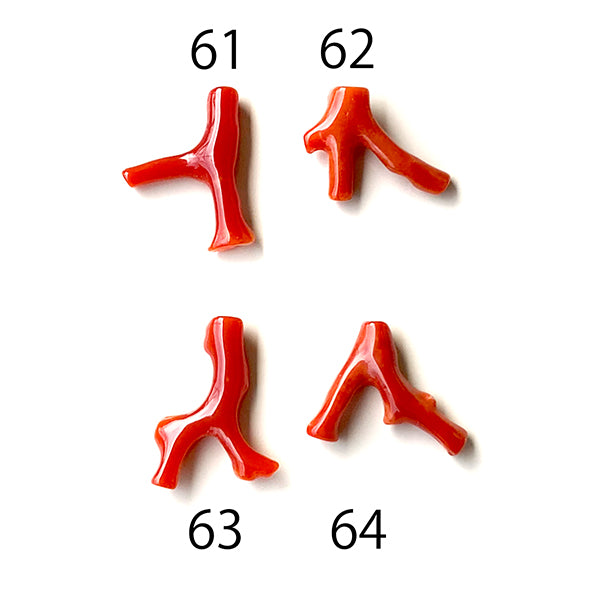 Blood red coral Red coral (branch) 37-64 Size: approx. 18.5-24.5 x 9-13 mm Hole diameter: approx. 0.8 mm 1 piece