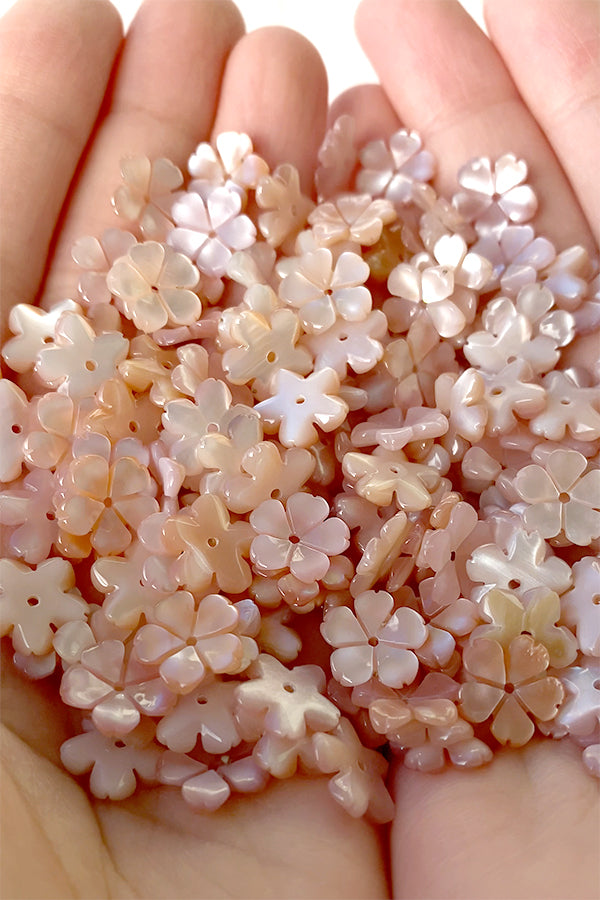 ピンクシェル (桜 さくら サクラ) 大きさ 約10mm 穴径 約0.8mm 1個