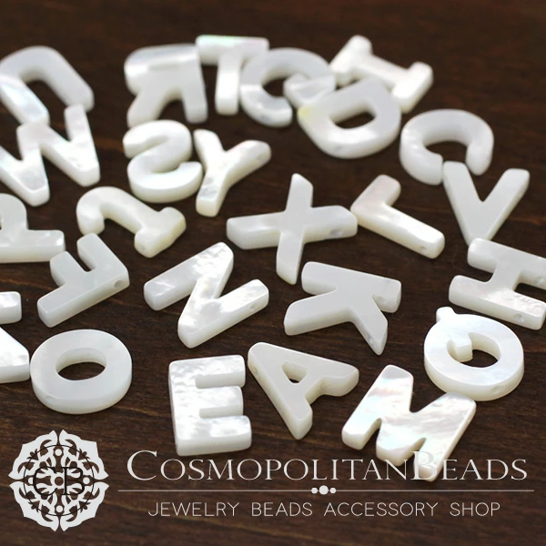 Shell Seashell Mother of Pearl (Alphabet Initial) N~Z Size Average Approx. 8×9mm Thickness Approx. 2.5mm Hole Diameter Approx. 0.7~0.8mm 1 piece