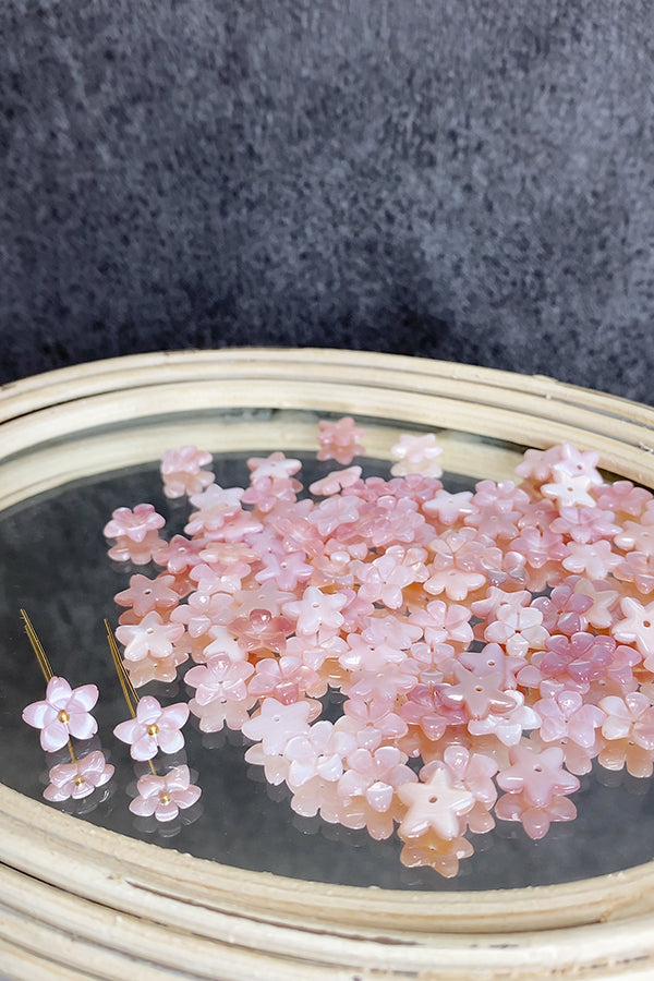 【シェル】ピンクシェル (桜 さくら サクラ) 大きさ 約9mm 穴径 約0.8mm