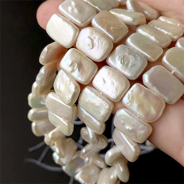 【淡水パール】 (スクエア) 大きさ 約9~9.5×13~14mm 穴径 約0.4~0.5mm