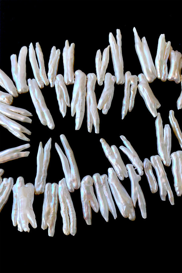 淡水パール (スティック ビワ 枝) 大きさ 約5~8×20~35mm 穴径 約0.4~0.5mm 5個