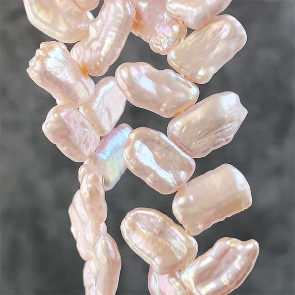 【淡水パール】 (ビワ びわ) ピンク 大きさ 約7~8×11~15mm 穴径 約0.4~0.5mm