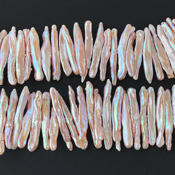 Freshwater pearl (stick loquat branch) Size: Approx. 4.5-5.5 x 28-38mm Color: Natural pink