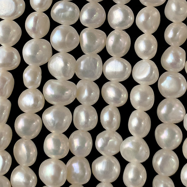淡水パール (フラットポテト) 大きさ 約6.5~7×7~8mm 穴径 約0.5mm 約50~52個 約35cm