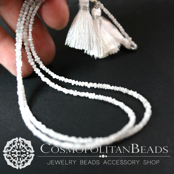 Diamond (rough cut) White gray Size approx. 1-2 x 2-3mm Hole diameter approx. 0.2-0.3mm
