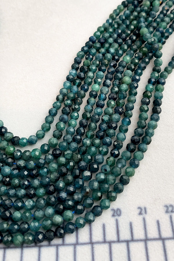 【天然石】 トルマリン （ラウンドカット） ブルー グリーン 大きさ　約4mm 穴径　約0.5～0.6mm