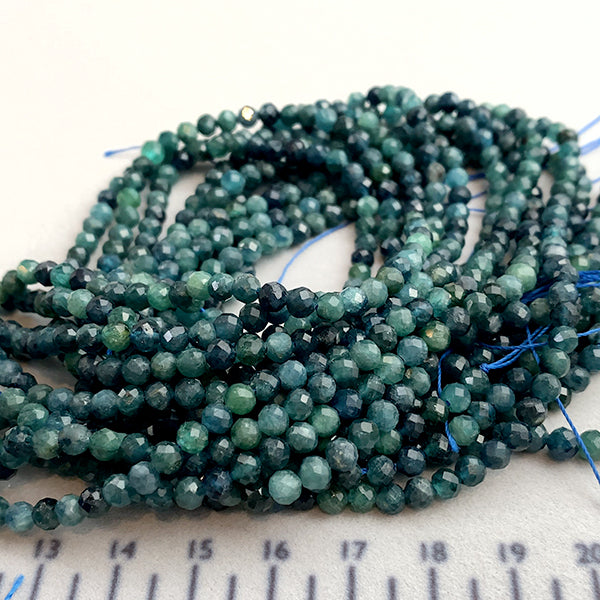 【天然石】 トルマリン （ラウンドカット） ブルー グリーン 大きさ　約4mm 穴径　約0.5～0.6mm