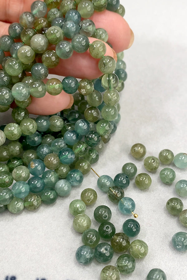 [Natural Stone] Green Blue Apatite (Round Plain) Size: Approx. 6mm Hole diameter: Approx. 0.7mm