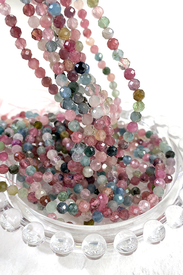 【天然石】 トルマリン （ラウンドカット） マルチカラー　ミックス 大きさ　約4～4.2mm 穴径　約0.5～0.6mm