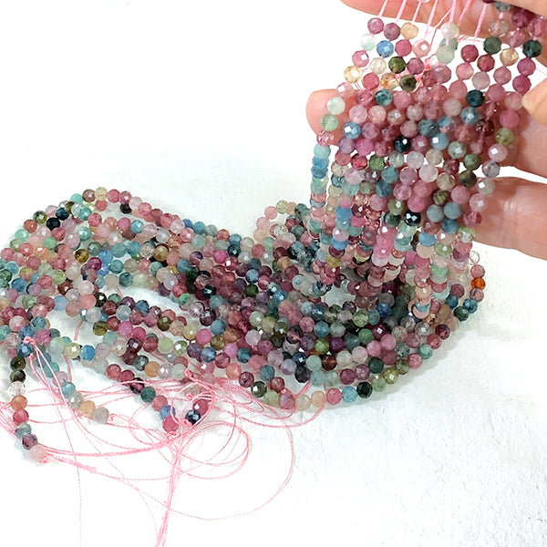 【天然石】 トルマリン （ラウンドカット） マルチカラー　ミックス 大きさ　約4～4.2mm 穴径　約0.5～0.6mm