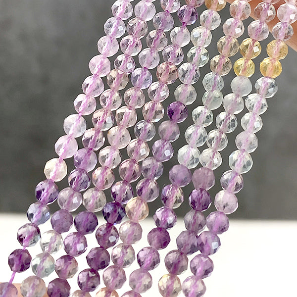 [Natural Stone] Fluorite Mix (Round Cut) Size: Approx. 4mm Hole diameter: Approx. 0.5-0.6mm
