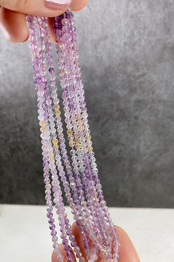 [Natural Stone] Fluorite Mix (Round Cut) Size: Approx. 4mm Hole diameter: Approx. 0.5-0.6mm