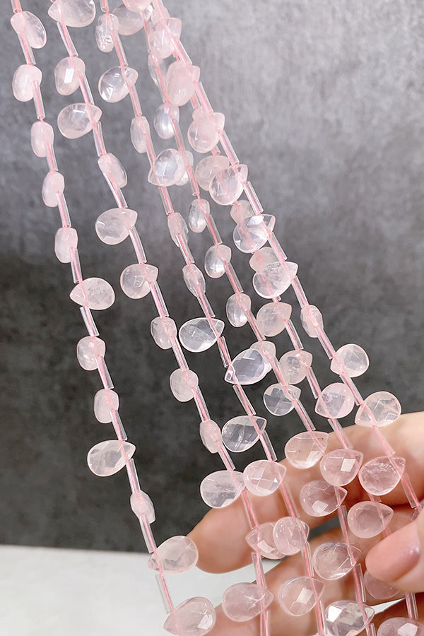 [Natural Stone] Rose Quartz (Flat Drop Cut) Size: Approx. 8 x 12mm Hole diameter: Approx. 0.6-0.7mm
