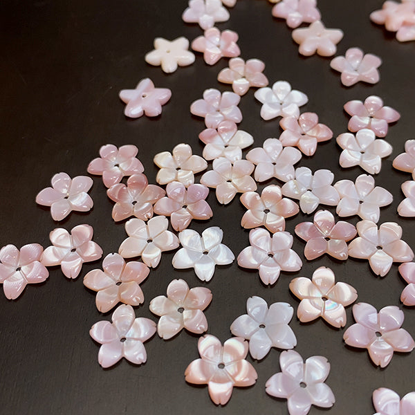[Shell] Pink Shell (Cherry Blossom) Size: Approx. 9mm Hole Diameter: Approx. 0.8mm 