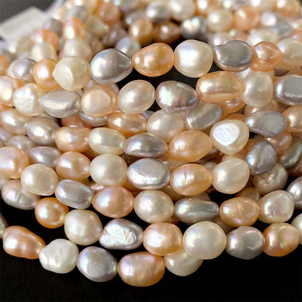 Freshwater pearl (baroque) Mixed gray, white, orange Size: approx. 7-7.5 x 5.5-6.5 mm Hole diameter: approx. 0.5 mm 