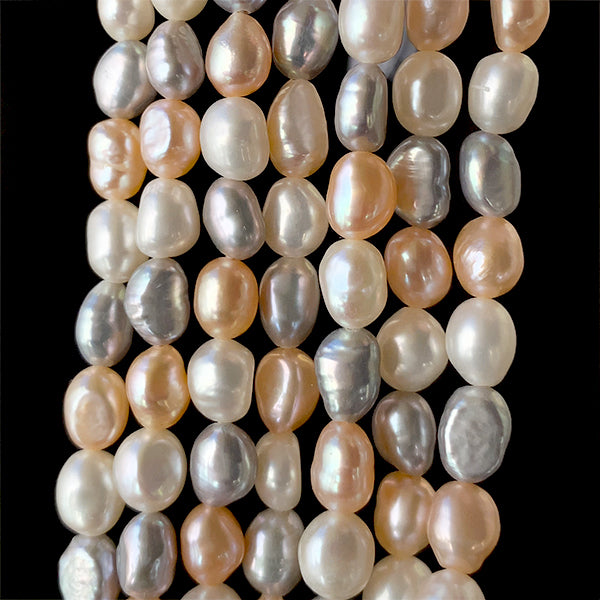 Freshwater pearl (baroque) Mixed gray, white, orange Size: approx. 7-7.5 x 5.5-6.5 mm Hole diameter: approx. 0.5 mm 