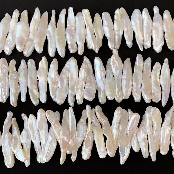 【淡水パール】 （スティック　ビワ　枝） 大きさ　約5～5.5×25～30mm 穴径　約0.4～0.5mm