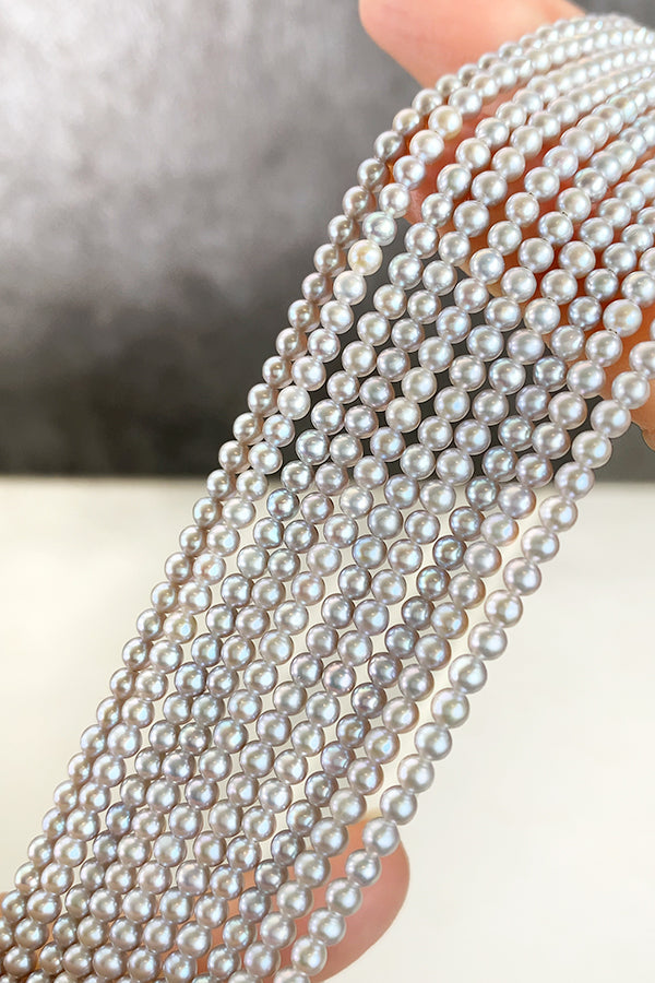 Freshwater Pearls (Semi-Round) Gray, Size: Approx. 2.8-3 x 3-3.2mm, Hole Diameter: Approx. 0.4-0.5mm, Strand: Approx. 38cm, 130 Pearls 