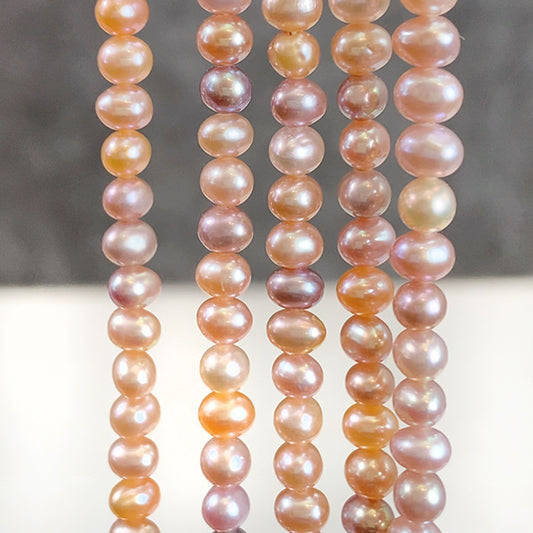 【淡水パール】 （ポテト） ナチュラルピンク ミックス マルチカラー 大きさ　約3.5～3.8×4.5～4.8mm 穴径　約0.4～0.5mm 1連　約37cm　約96個