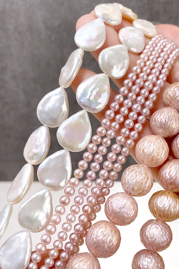 【淡水パール】 （フラットドロップ　ペアシェイプ） 大きさ　約18.5～19×14～15mm 穴径　約0.5～0.6mm