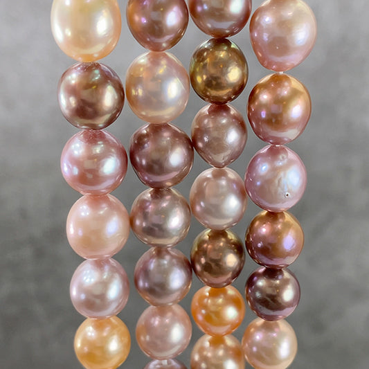 【淡水パール】 （ポテト） ナチュラルピンク ミックス 大きさ　約9～10×8.5～9mm 穴径　約0.4～0.5mm