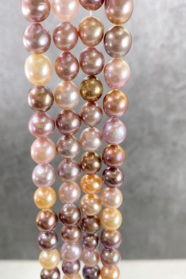 【淡水パール】 （ポテト） ナチュラルピンク ミックス 大きさ　約9～10×8.5～9mm 穴径　約0.4～0.5mm