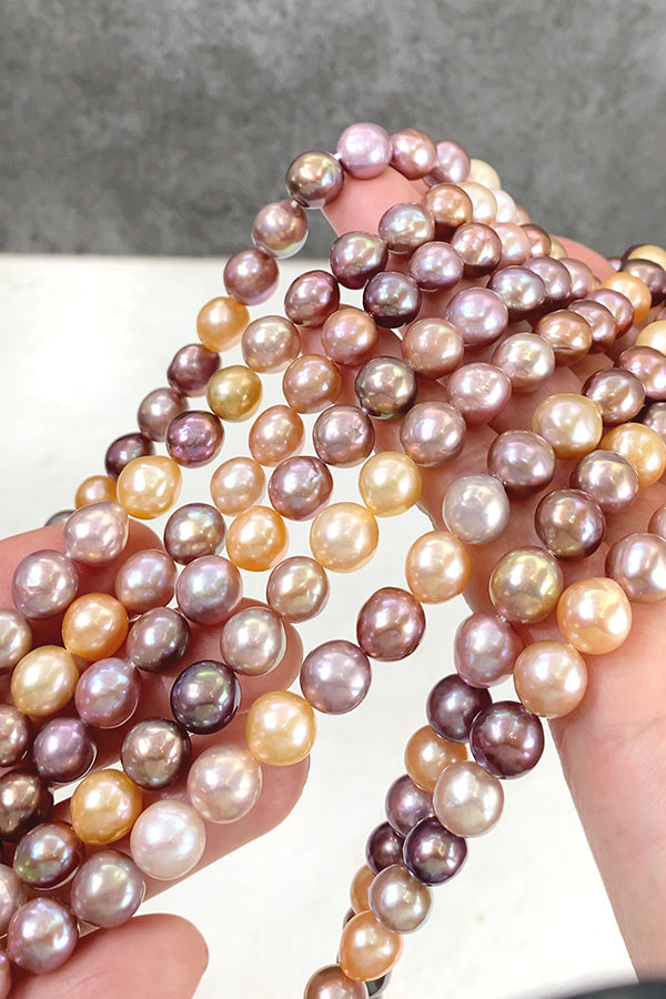 【淡水パール】 （ポテト） ナチュラルピンク ミックス 大きさ　約9～10×8.5～9mm 穴径　約0.4～0.5mm