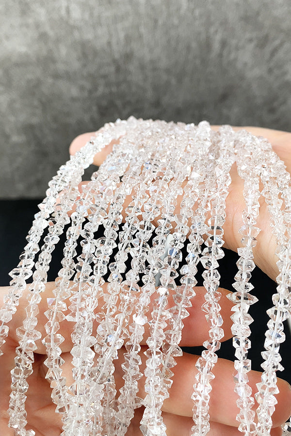 【天然石】 アフガニスタンクリスタル ハーキマーダイヤモンド （ラフカット　タンブルカット） 大きさ　約2～3.5×4～7mm 穴径　約0.4～0.5mm